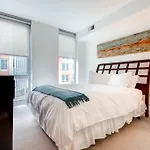 Global Luxury Suites At Chinatown