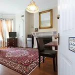 Historic Dupont Circle Inn ~ Canopy Room