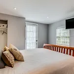 Blubambu Suites - Capitol Hill