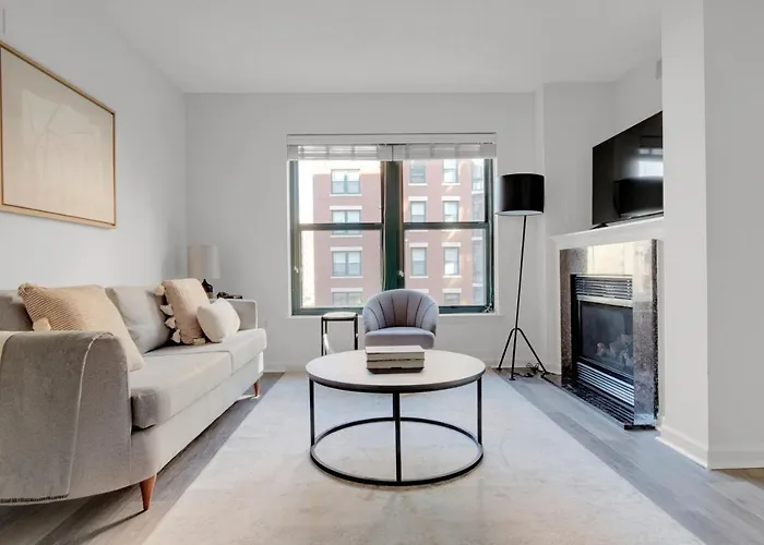 Logan Circle 2Br W Gym Wd Pool Nr Bars Wdc-480