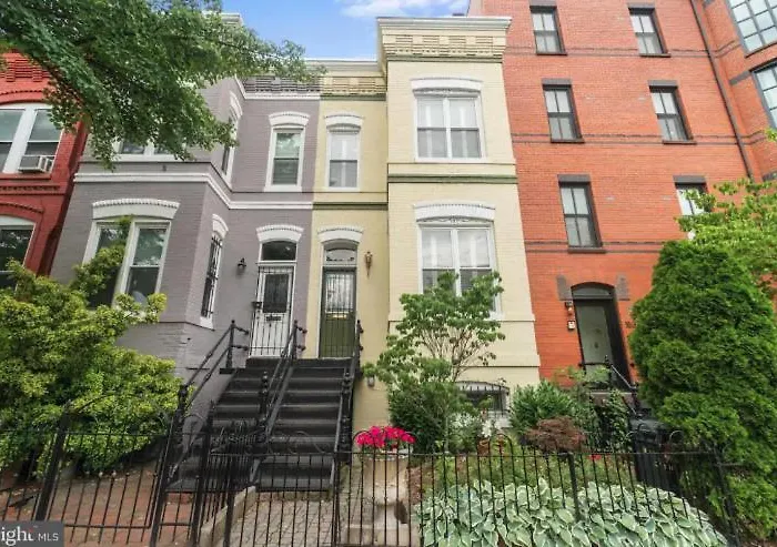 Logan Circle Living
