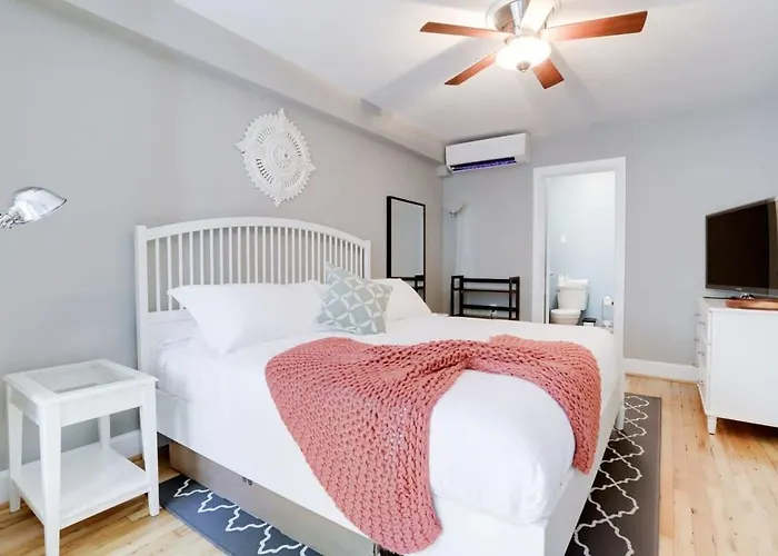 Sojourn 1 Bedroom With Private Patio
