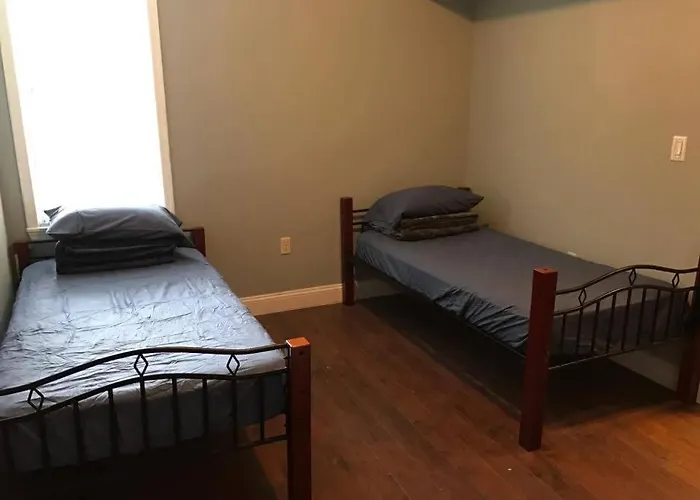 202 Private Room-Double Twin Bed In Cohi Dc!