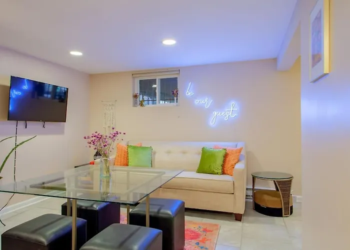 2-Br City Retreat Peace Privacy & Parking