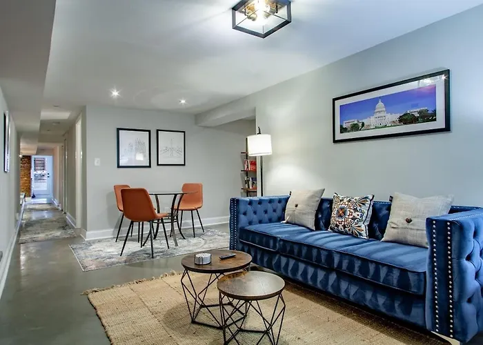2-Br Petworth Pad Walk To Metro Subway