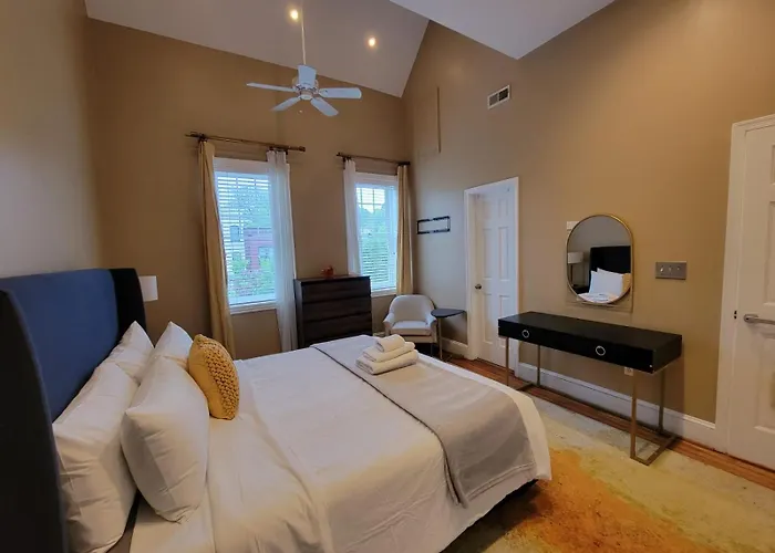 Historic Capitol Hill Townhouse