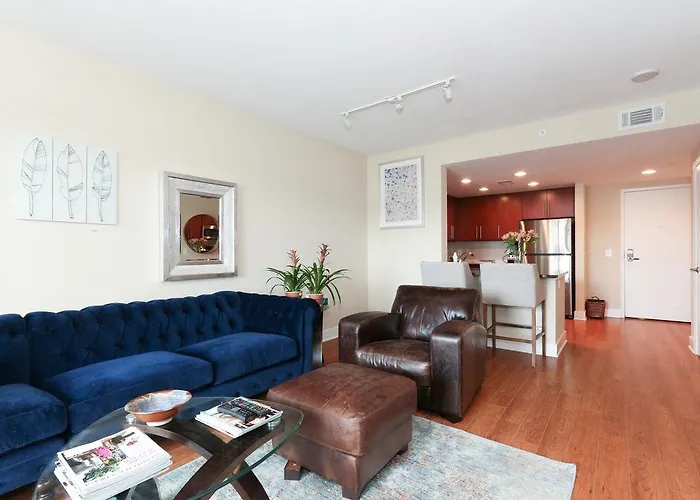 Luxury 2 Bed Apartment With Capitol View