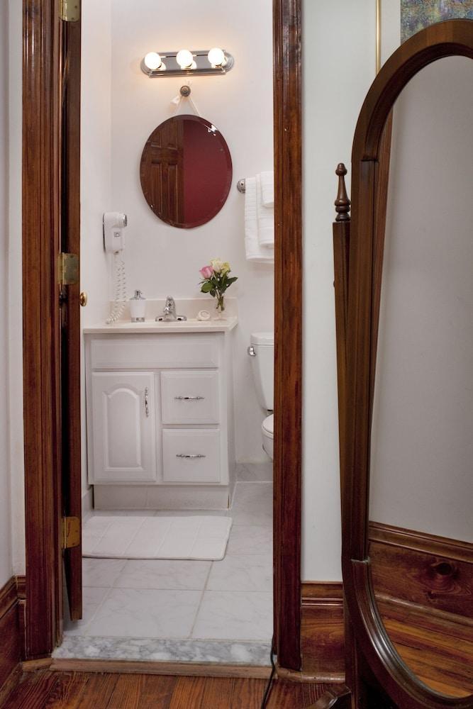 American Guest House, A Dc Inn 2*