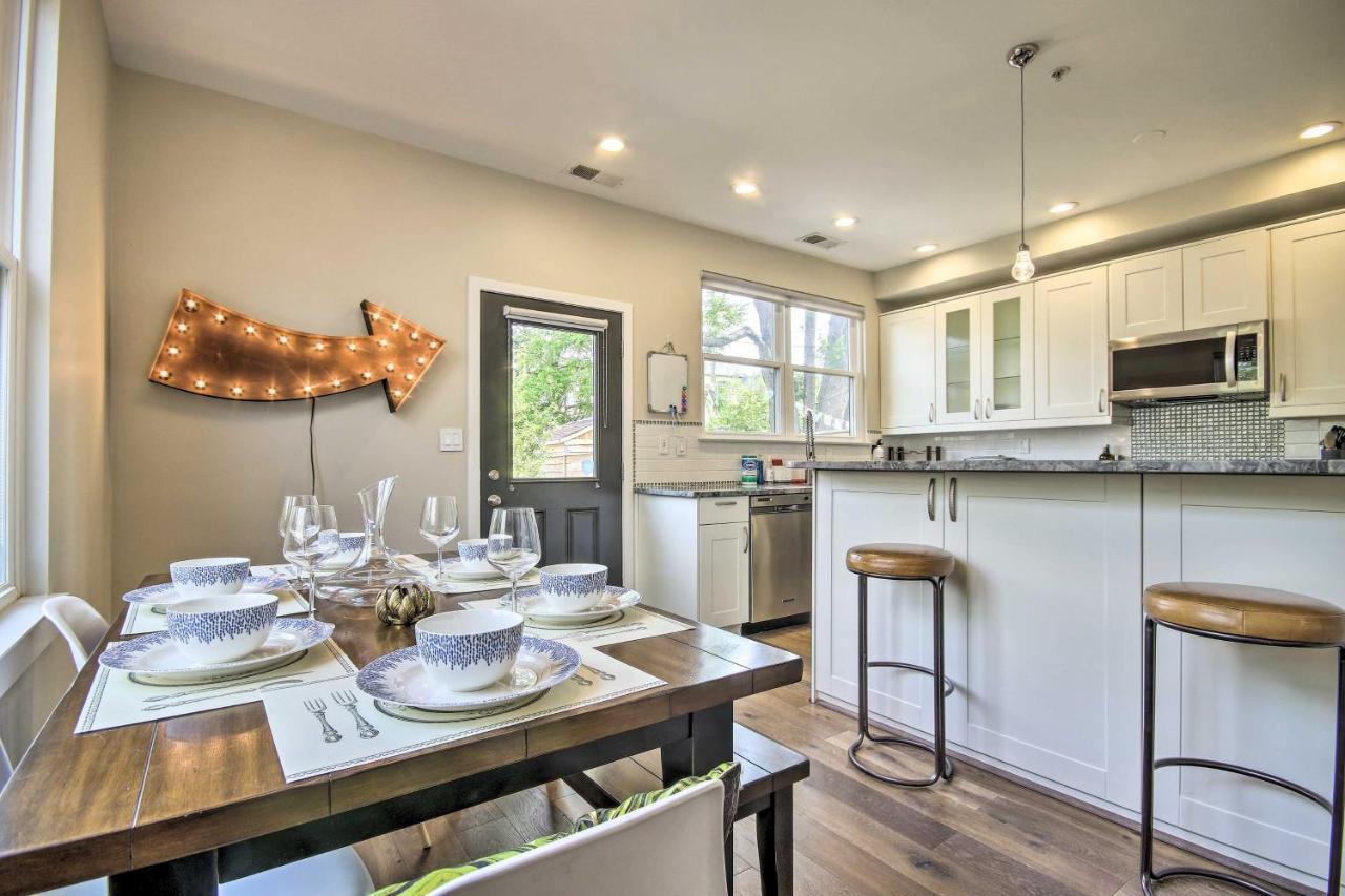 Holiday home Modern D C Retreat With Private Outdoor Space!