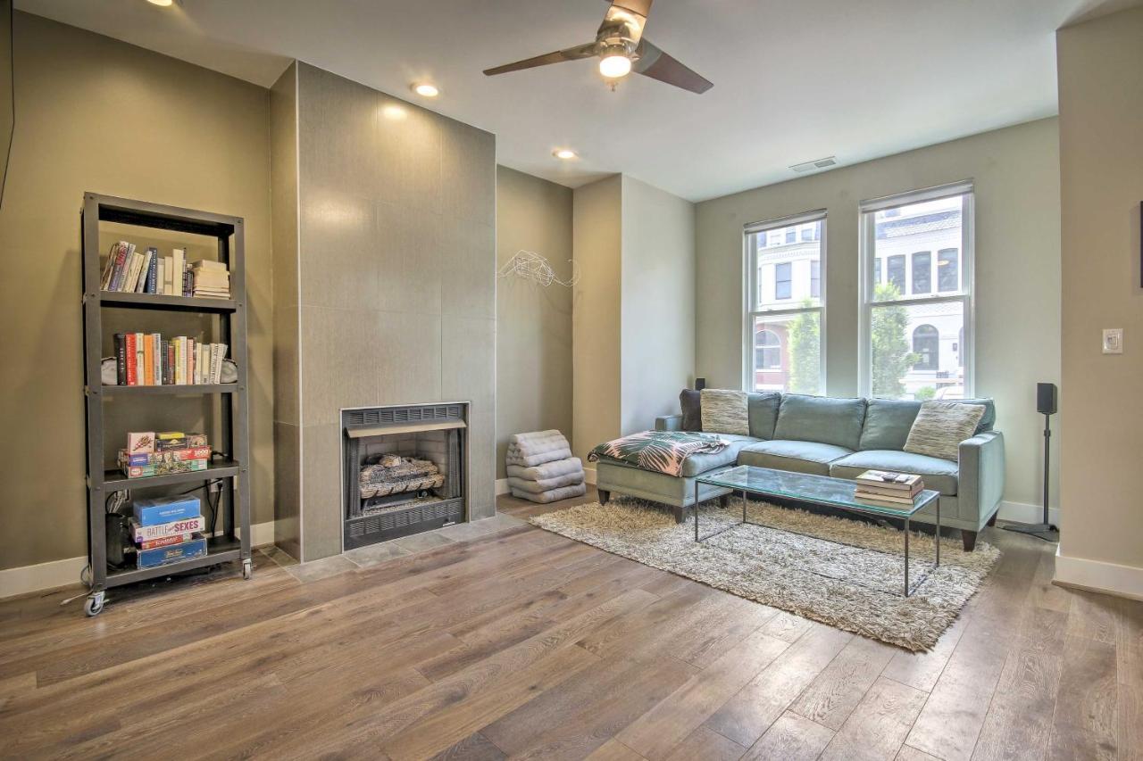 Holiday home Modern D C Retreat With Private Outdoor Space! *