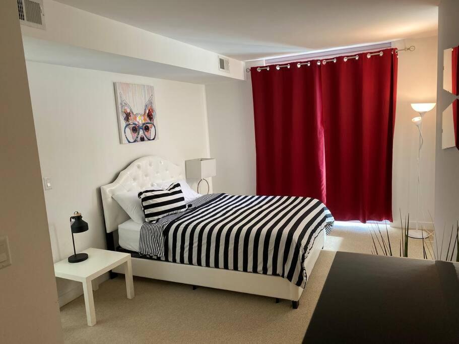 Modern, Chic, Great Location