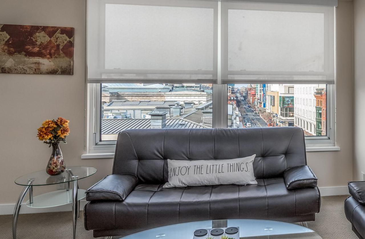 Fully Furnished 2 Bedroom In Dc Apts Apartment