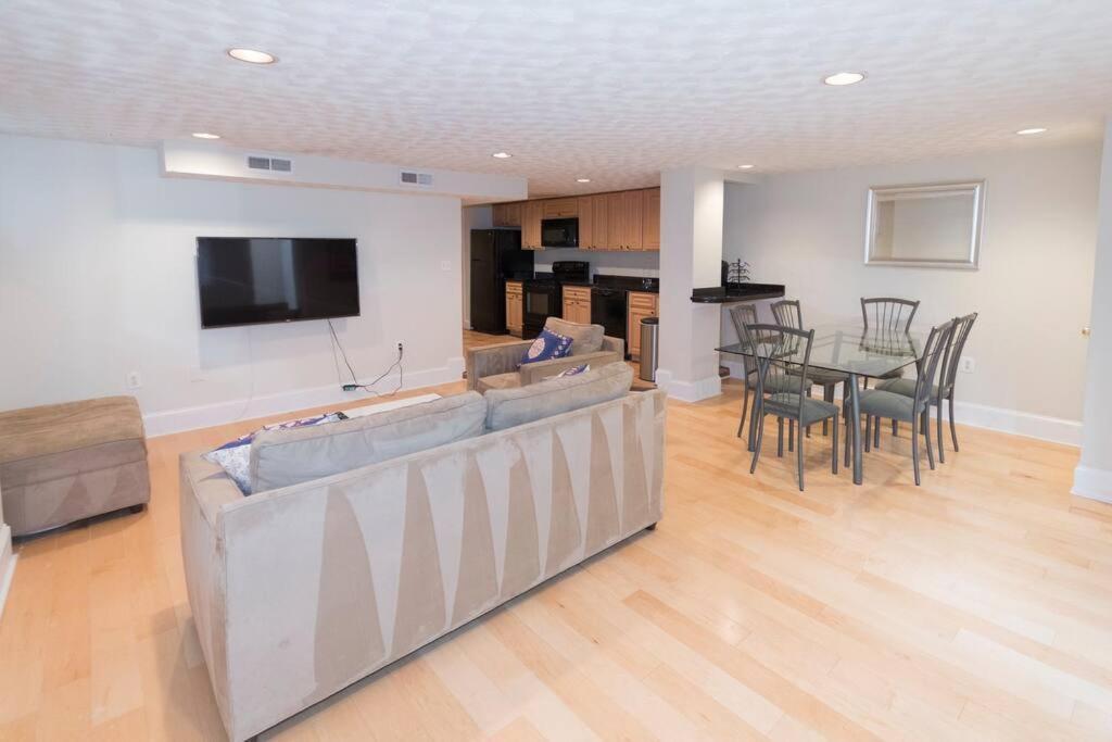 Cathedral Charmer-- 2 Bedroom Basement, With Garden Access Apartment *