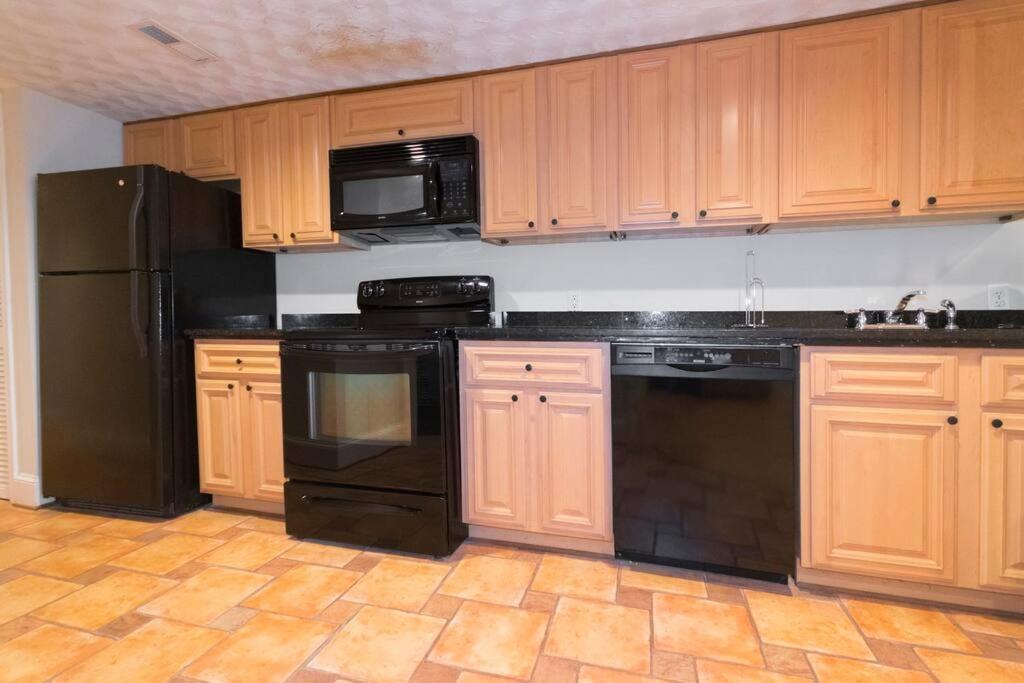 Apartment Cathedral Charmer-- 2 Bedroom Basement, With Garden Access