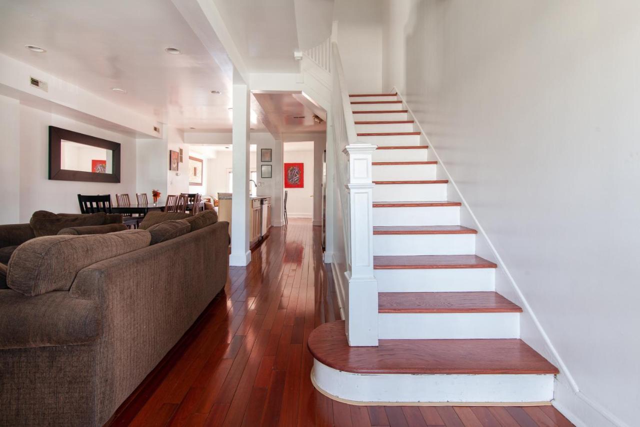 Spacious, Relaxing, 4 Bd 3.5 Ba In Petworth! Washington