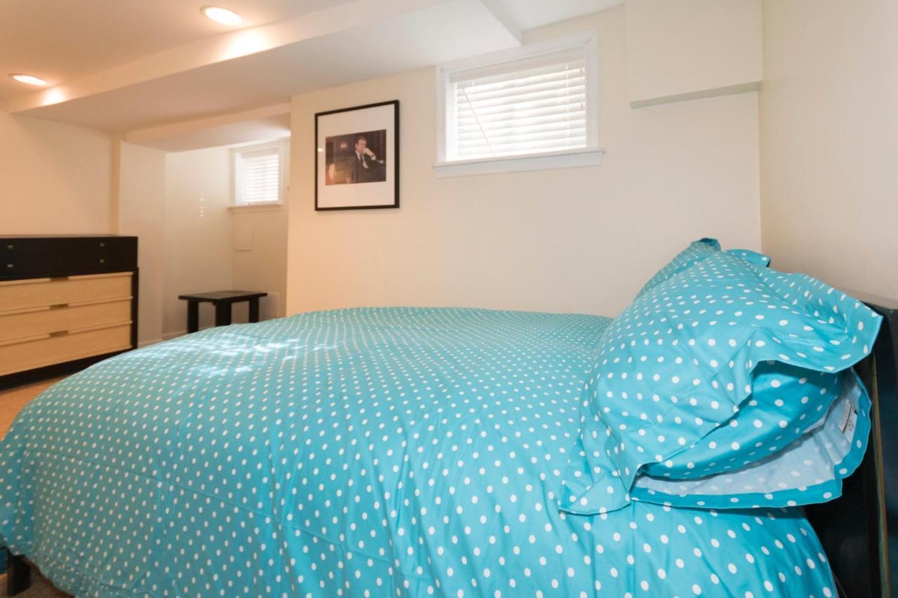 Capitol Hill Charmer Apartment *