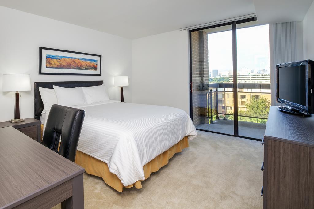 Aparthotel The Remington 4*