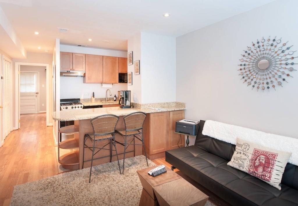 Federal Flats - Georgetown Apartment