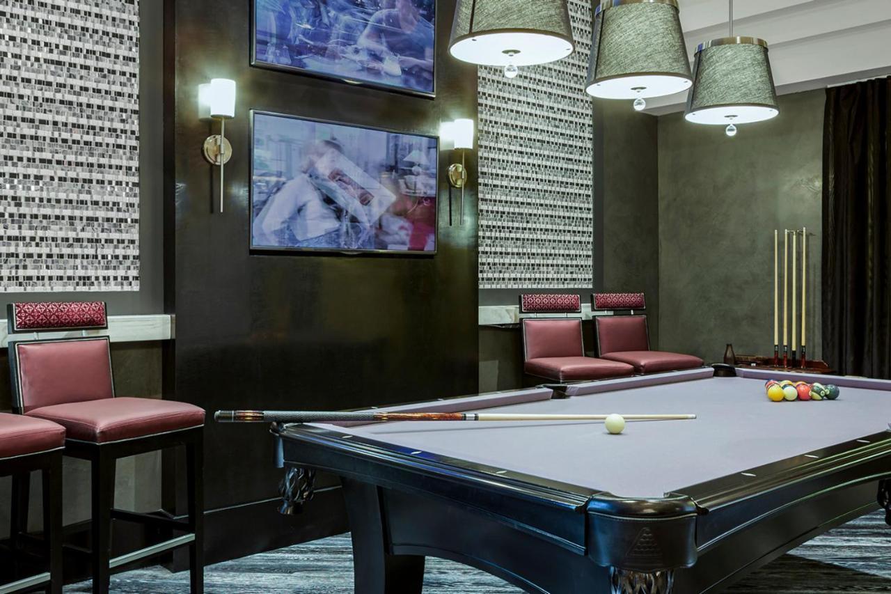 Logan Circle 2br W Gym Wd Pool Nr Bars Wdc-481