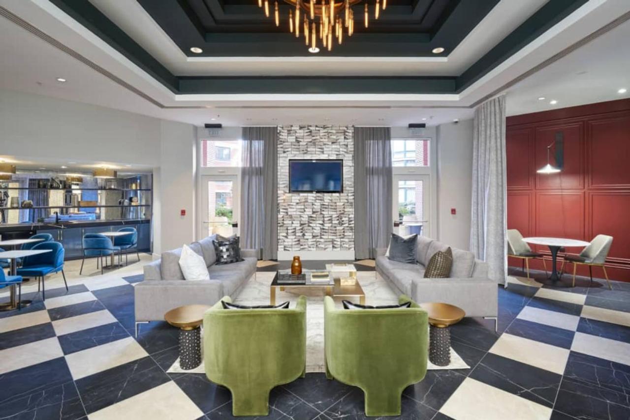 Logan Circle 2br W Gym Wd Pool Nr Bars Wdc-481 * Washington