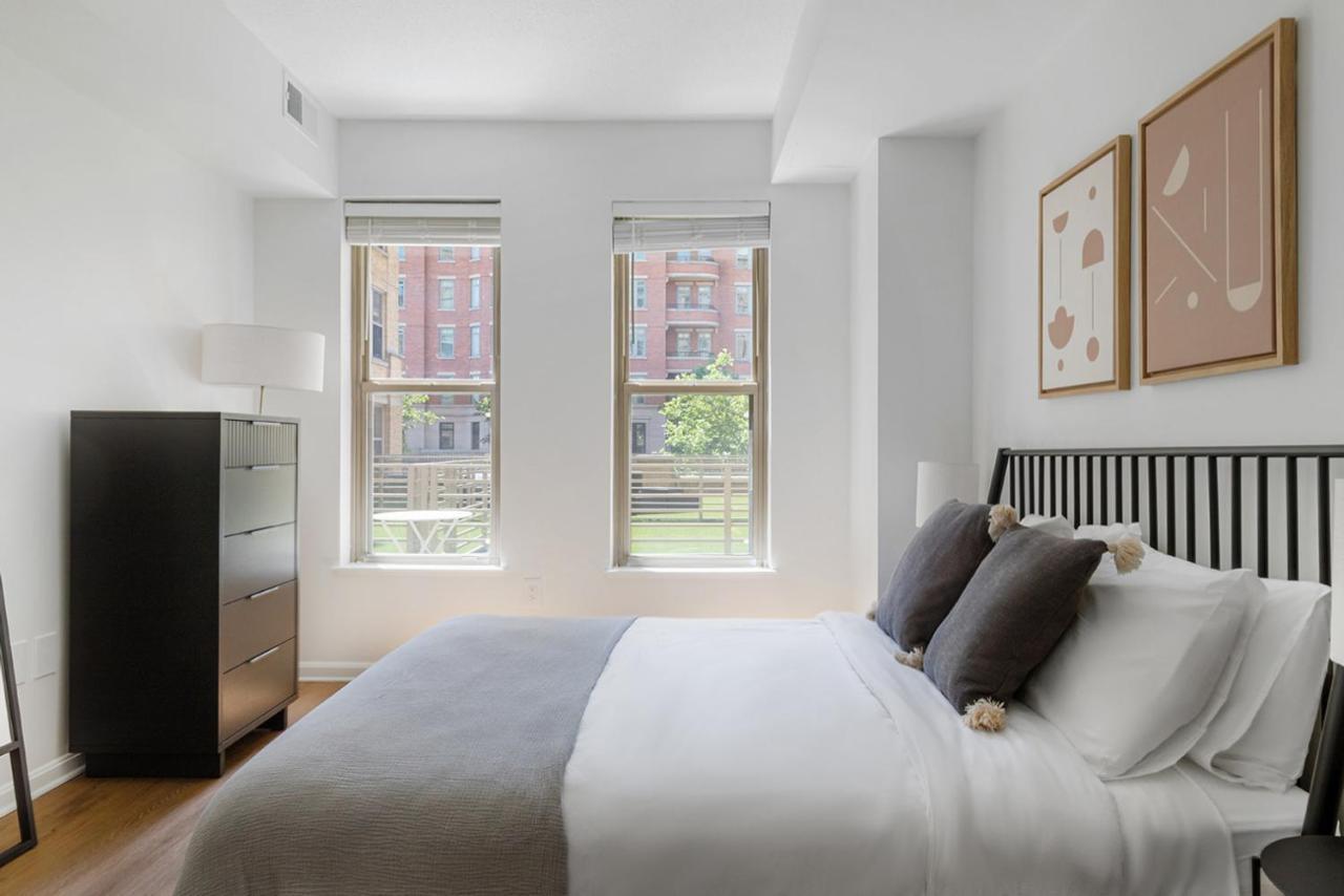 U Street 1br W Gym Wd Nr Metro Dining Wdc-676 Washington