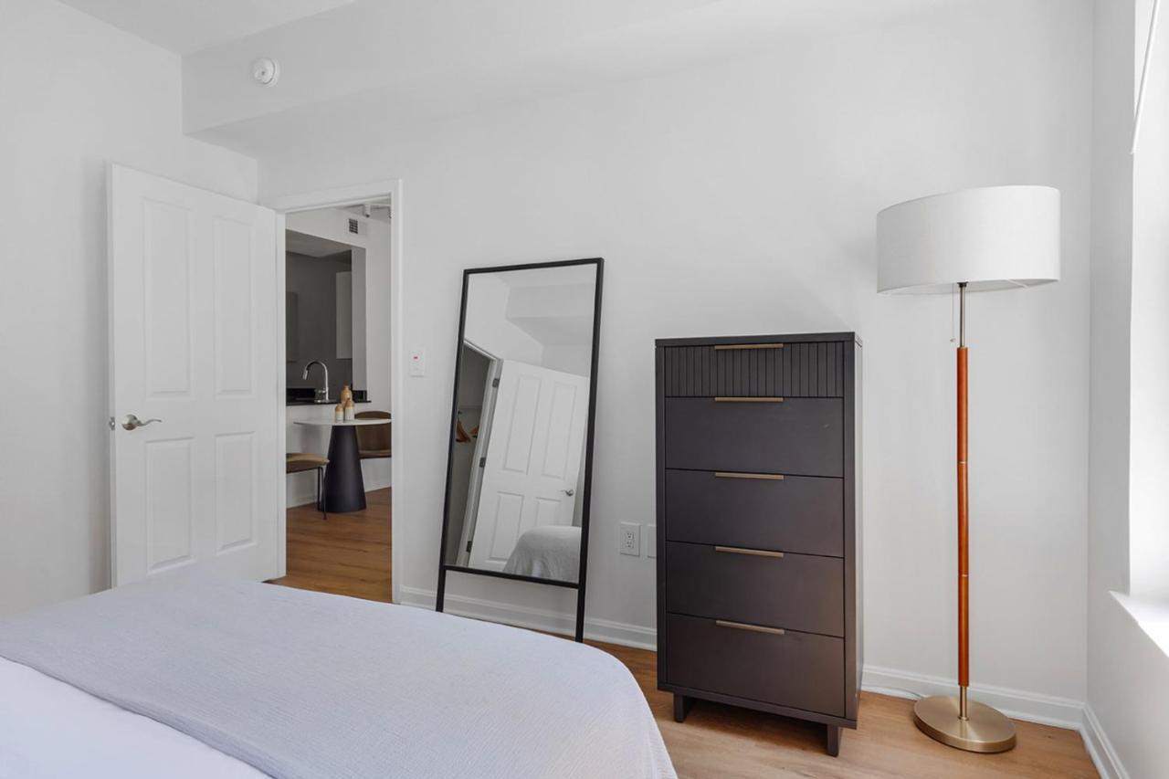 Apartment U Street 1br W Gym Wd Nr Metro Dining Wdc-676 Washington