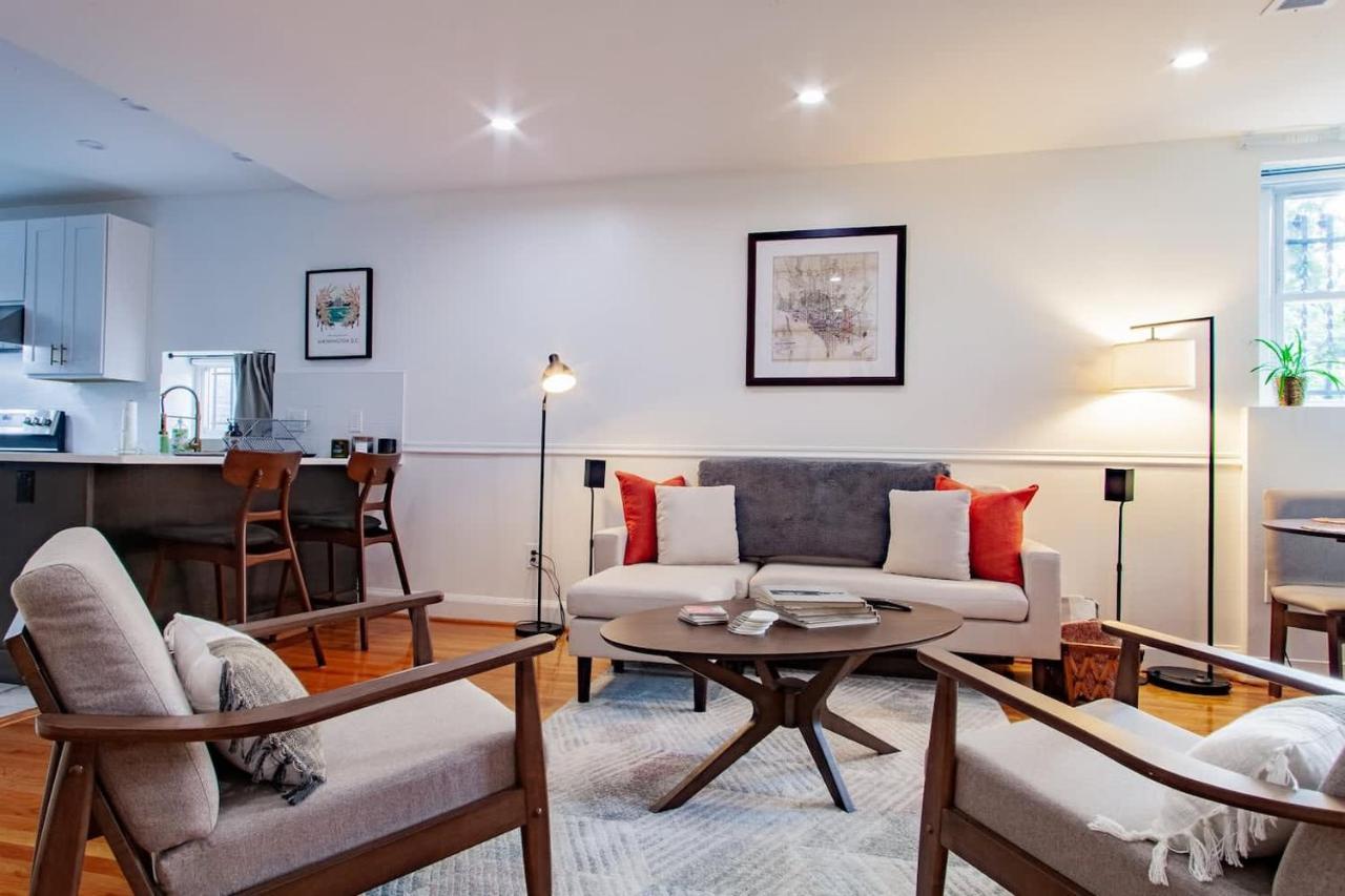 Fancy 1-br In Location Parking Available Holiday home Washington