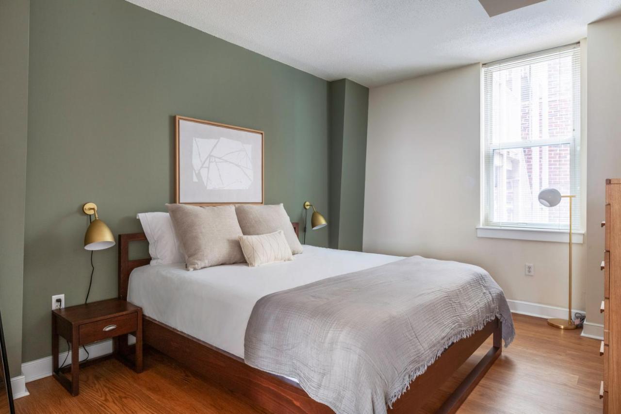 Downtown 2br W Gym Wd Doorman Nr Metro Wdc-239