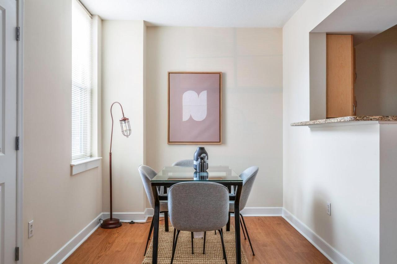 Apartment Downtown 2br W Gym Wd Doorman Nr Metro Wdc-239