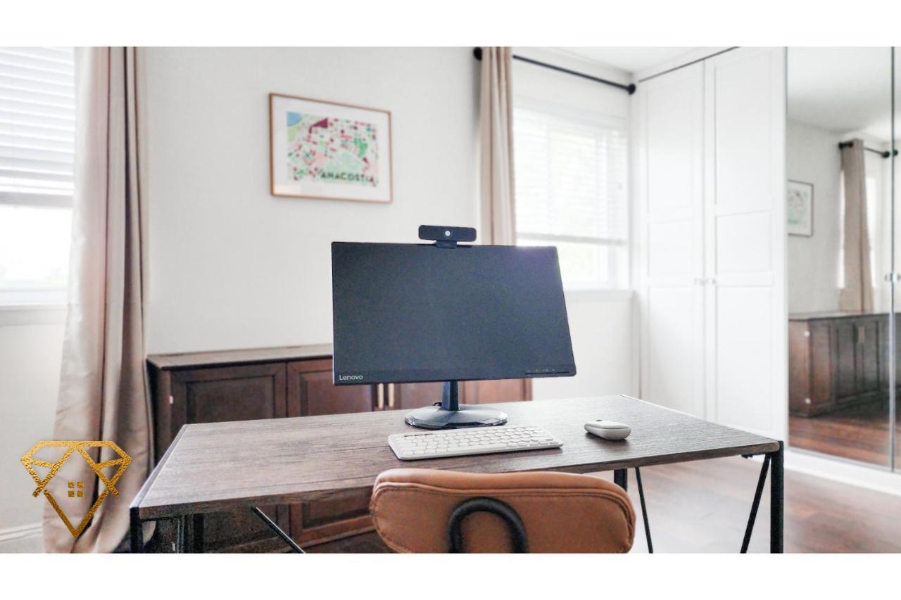 Holiday home Executive Luxury For Work Or Play In Dc! *