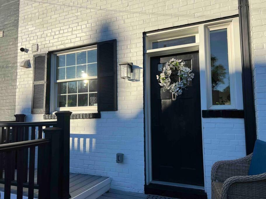 Holiday home Cherry Blossom Townhouse, Easy Dc Access