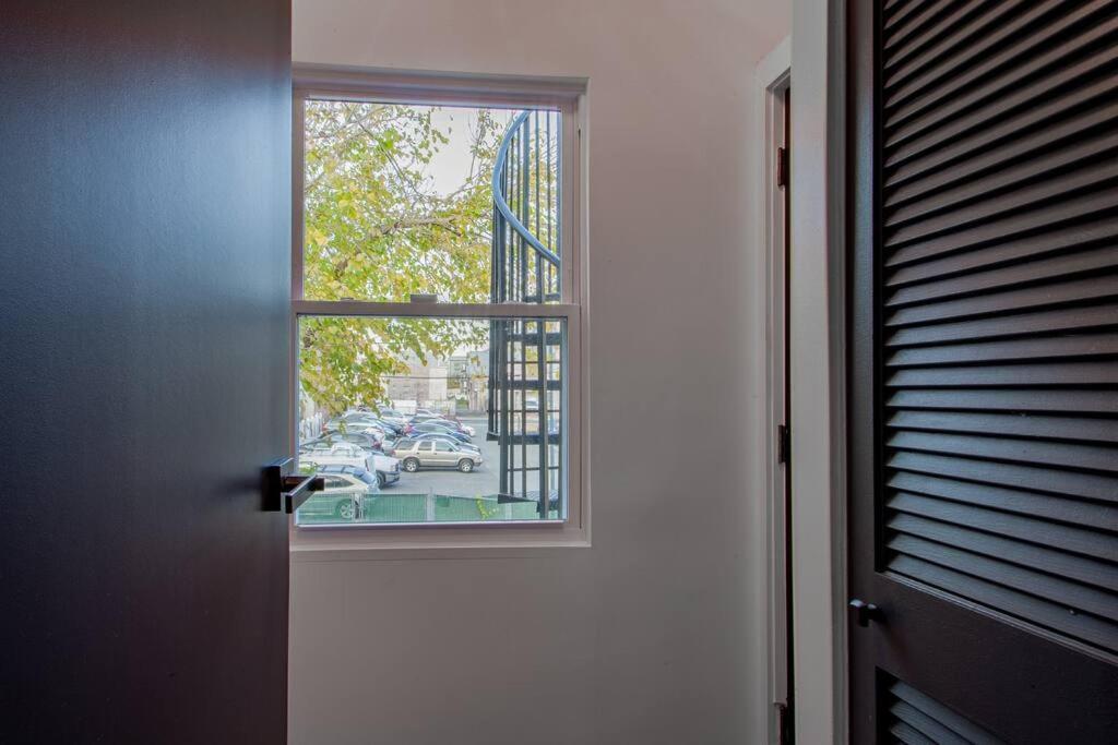 3-blocks To H St Corridor Spacious 2-br 2-bath Holiday home