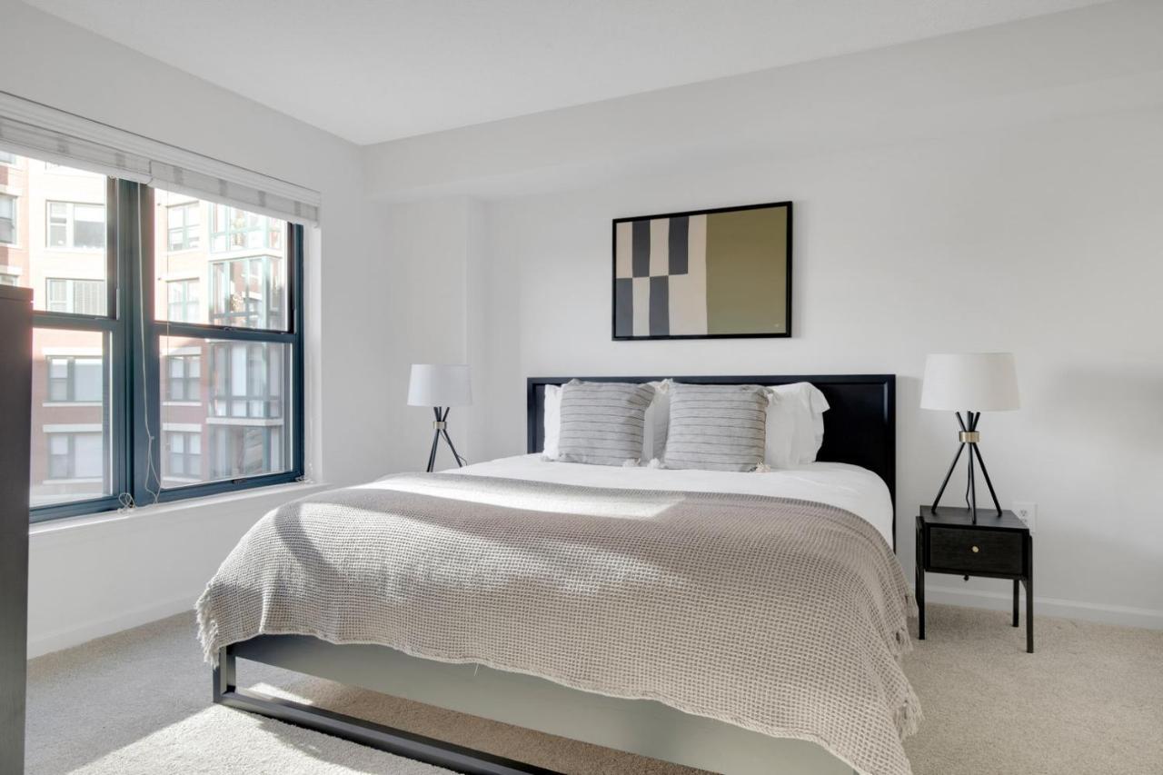 Logan Circle 2br W Gym Wd Pool Nr Bars Wdc-480 Apartment *