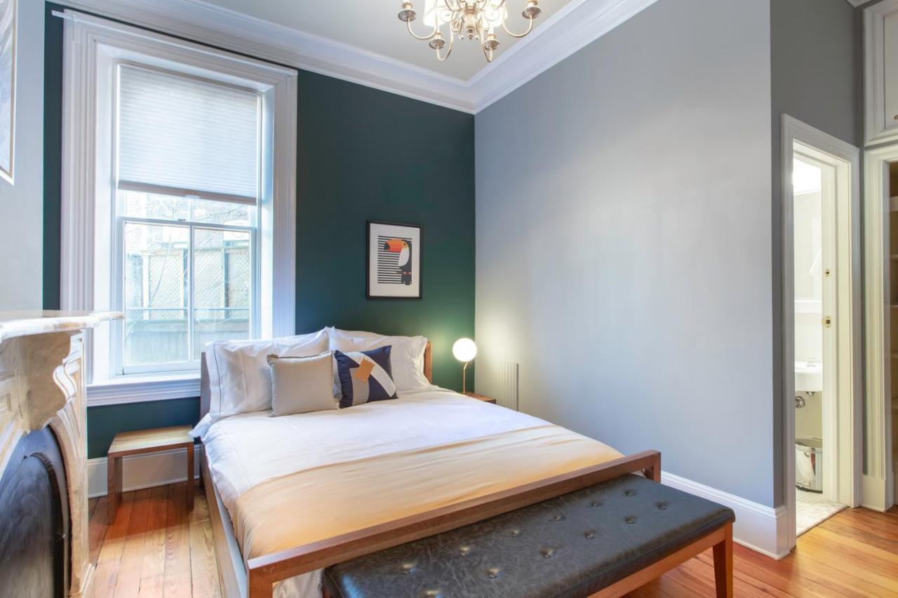 Sleek Logan Circle 1br W Wd Nr 14th St Wdc-24 *