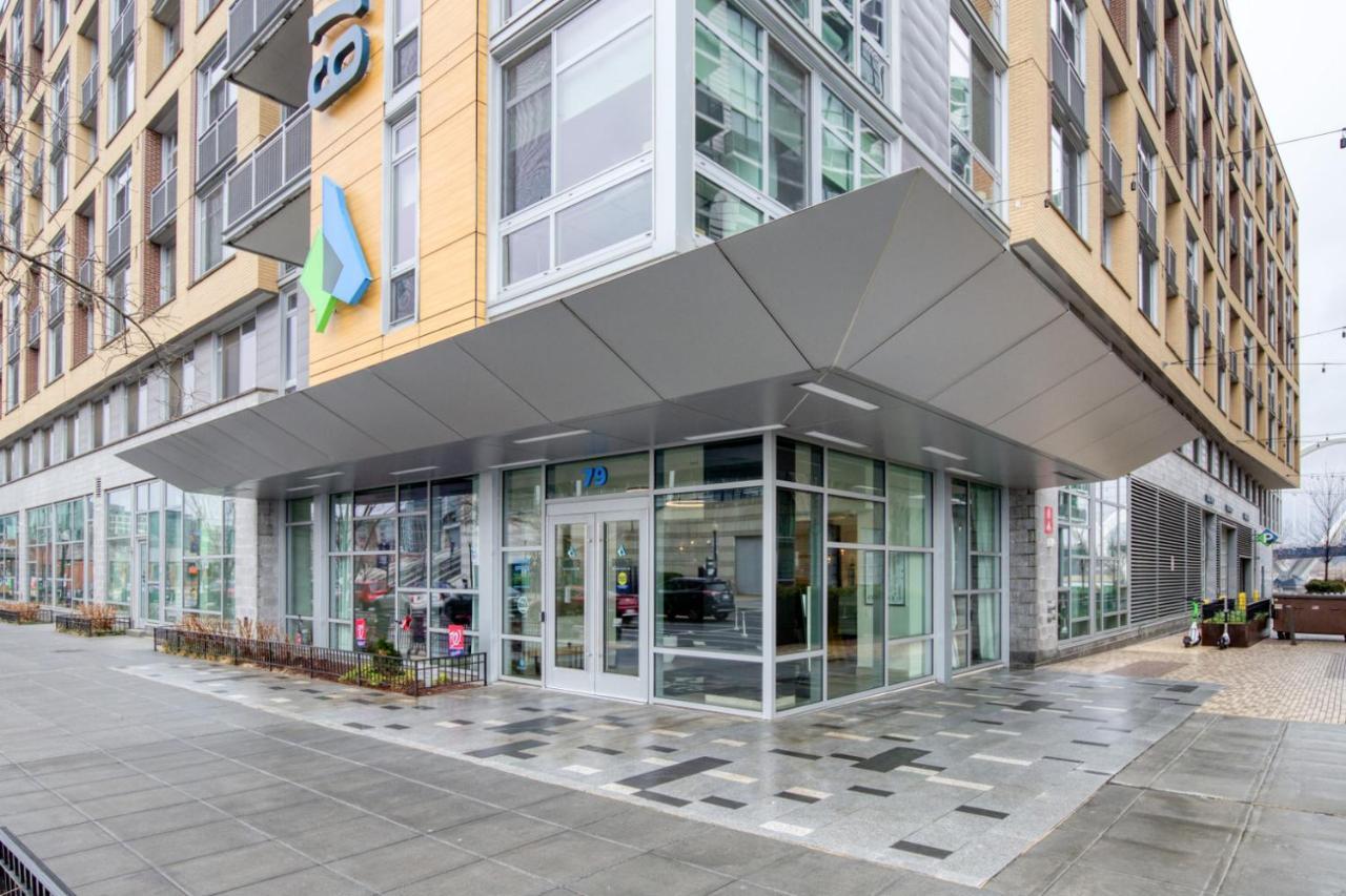 Navy Yard 1br W Wd Roof Bbq Gym Nr Nats Park Wdc-474 Washington