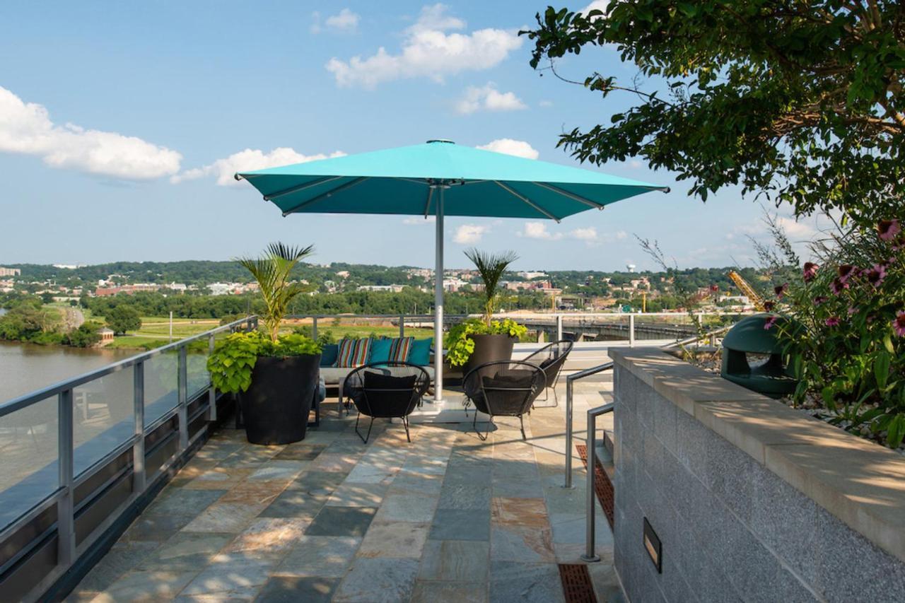 Navy Yard 1br W Wd Roof Bbq Gym Nr Nats Park Wdc-474 *