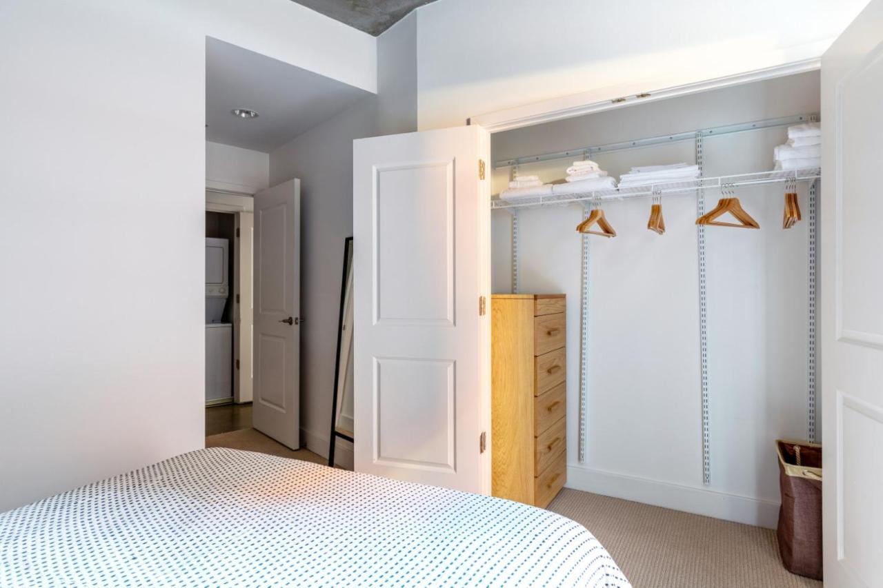 Logan Circle 2br W Wd Roof Bbq Nr Metro Wdc-229 * Washington