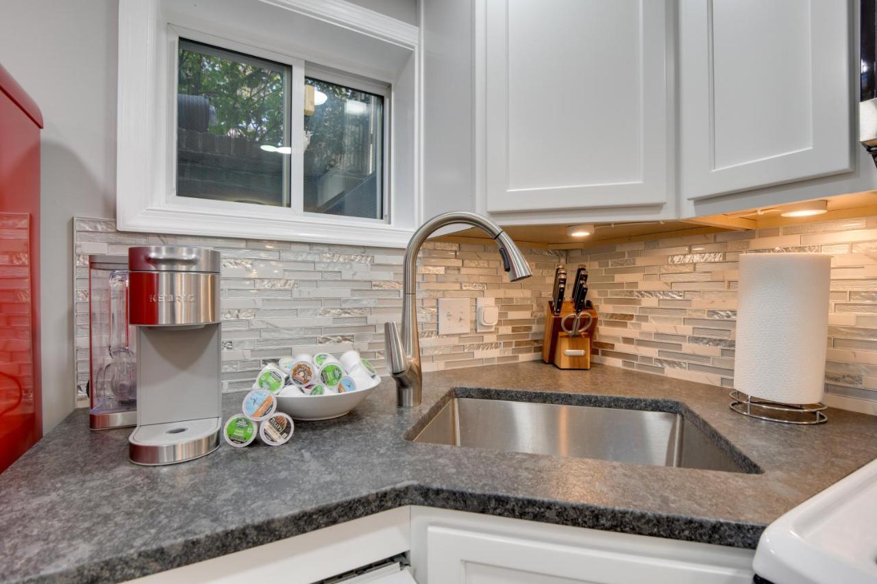 Apartment Convenient Washington, Dc, Studio Near Metro Stop! Washington