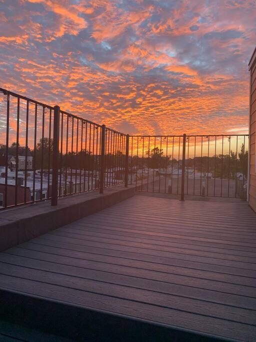 Apartment Sun-filled Capitol Hill W/ Parking & Roofdeck Washington