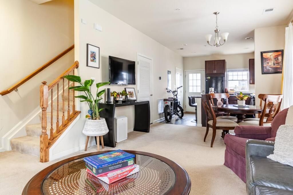 Cozy Dc Loft Holiday home *
