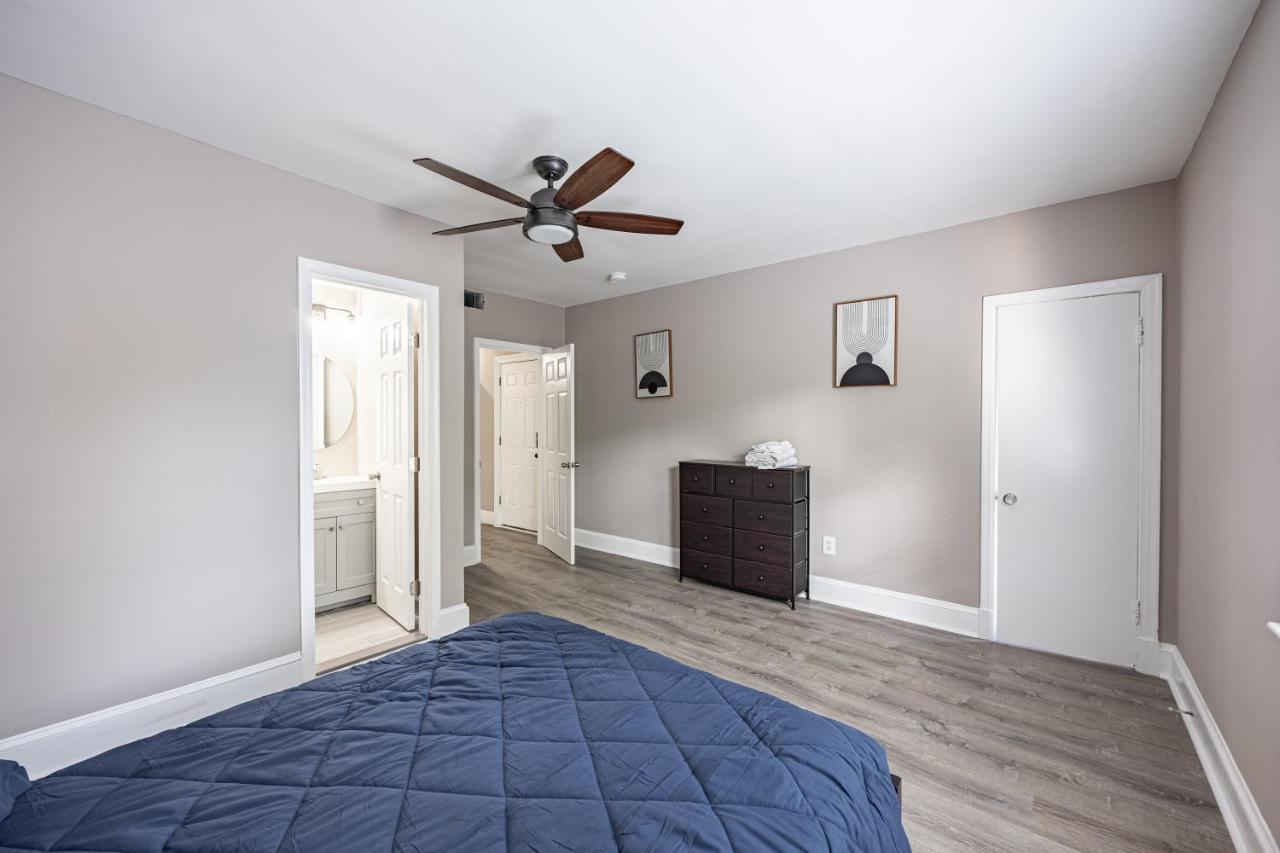 Modern Updated Near Downtown Washington