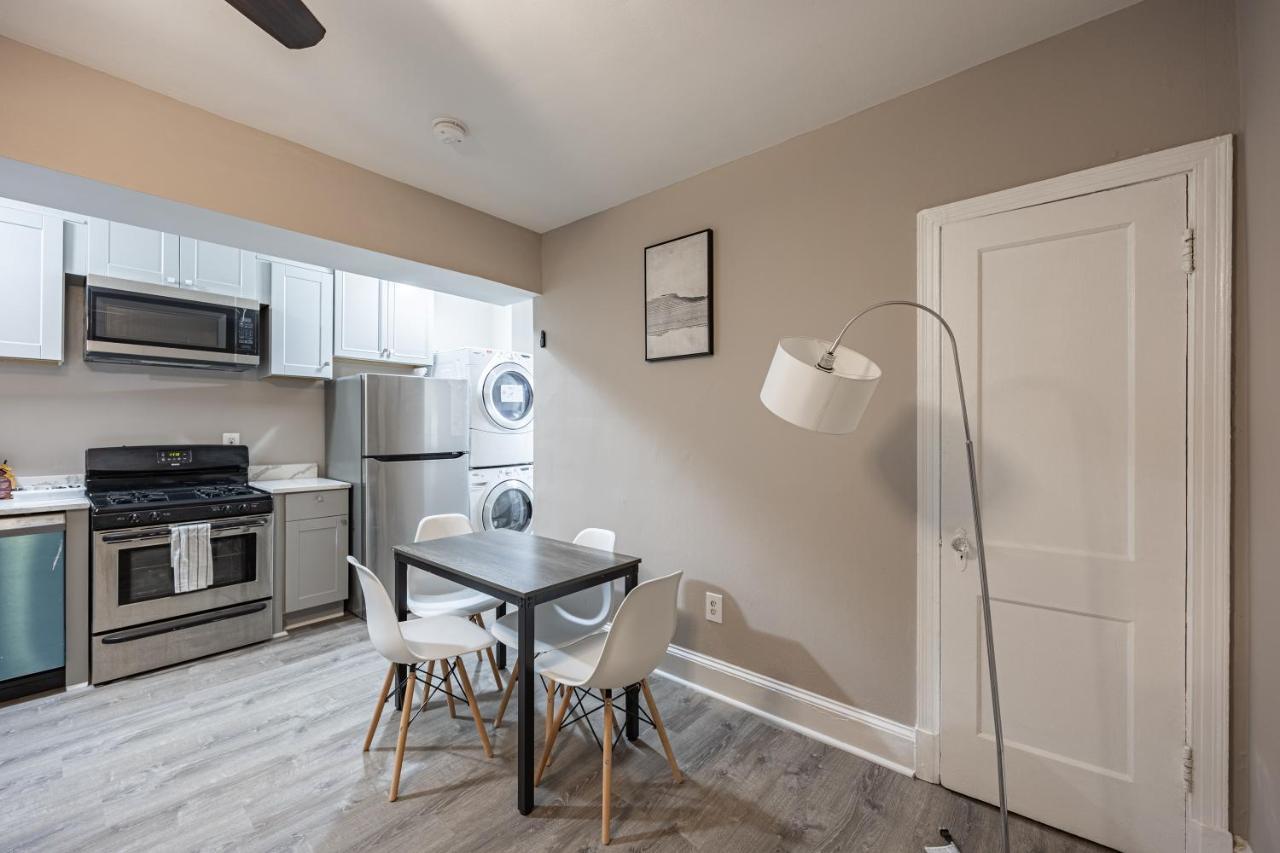 Modern Updated Near Downtown *
