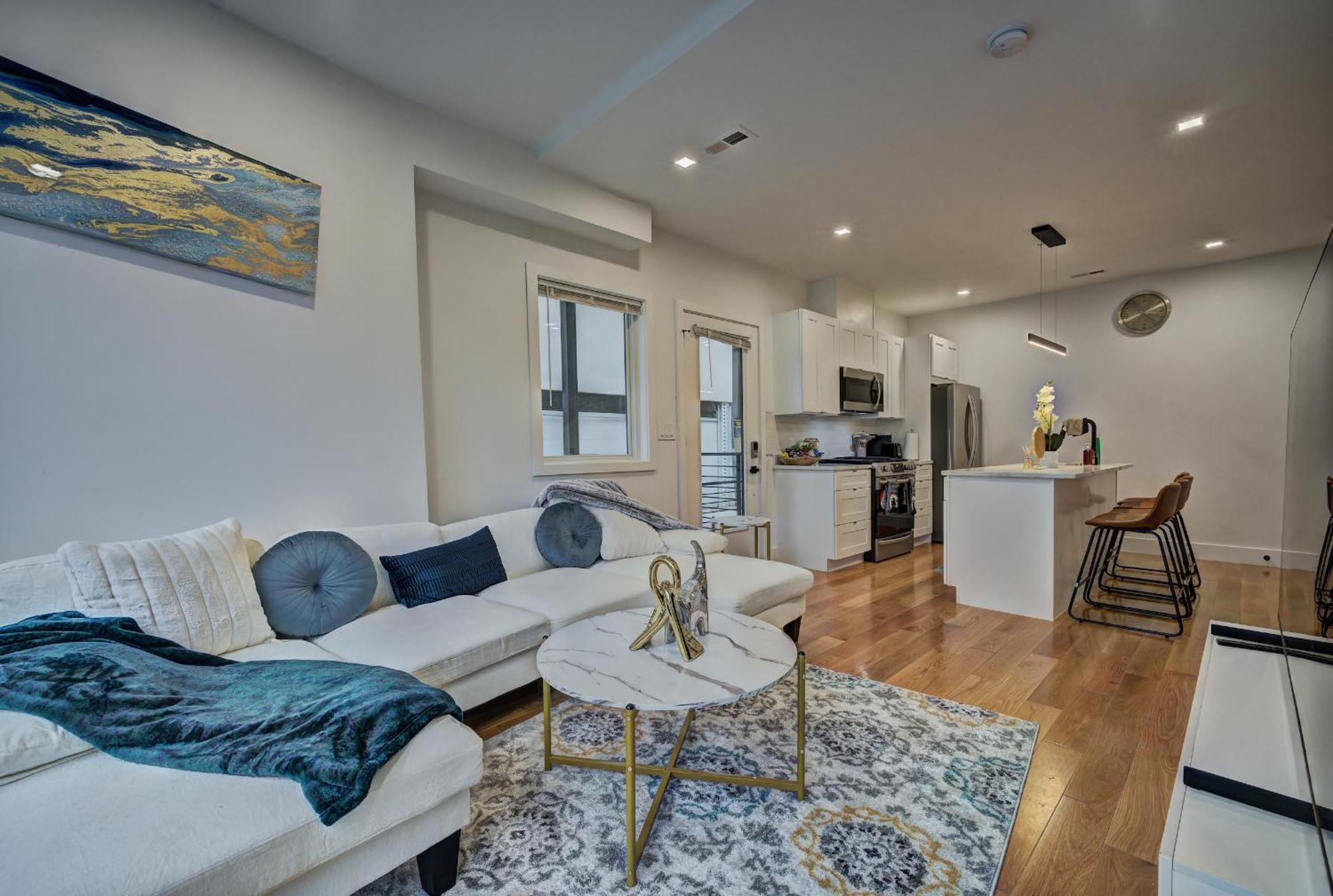 Modern, Gorgeous & Luxury Gem *