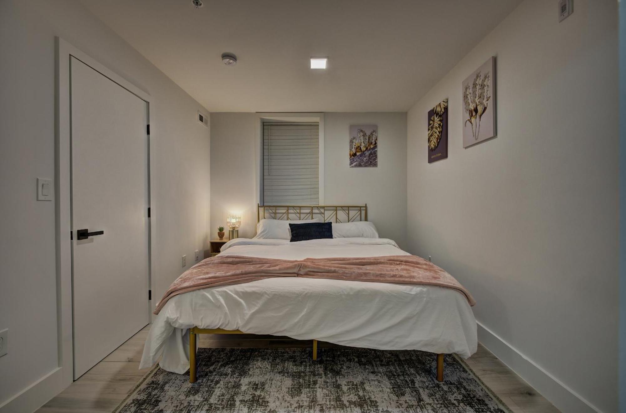Modern, Gorgeous & Luxury Gem Washington