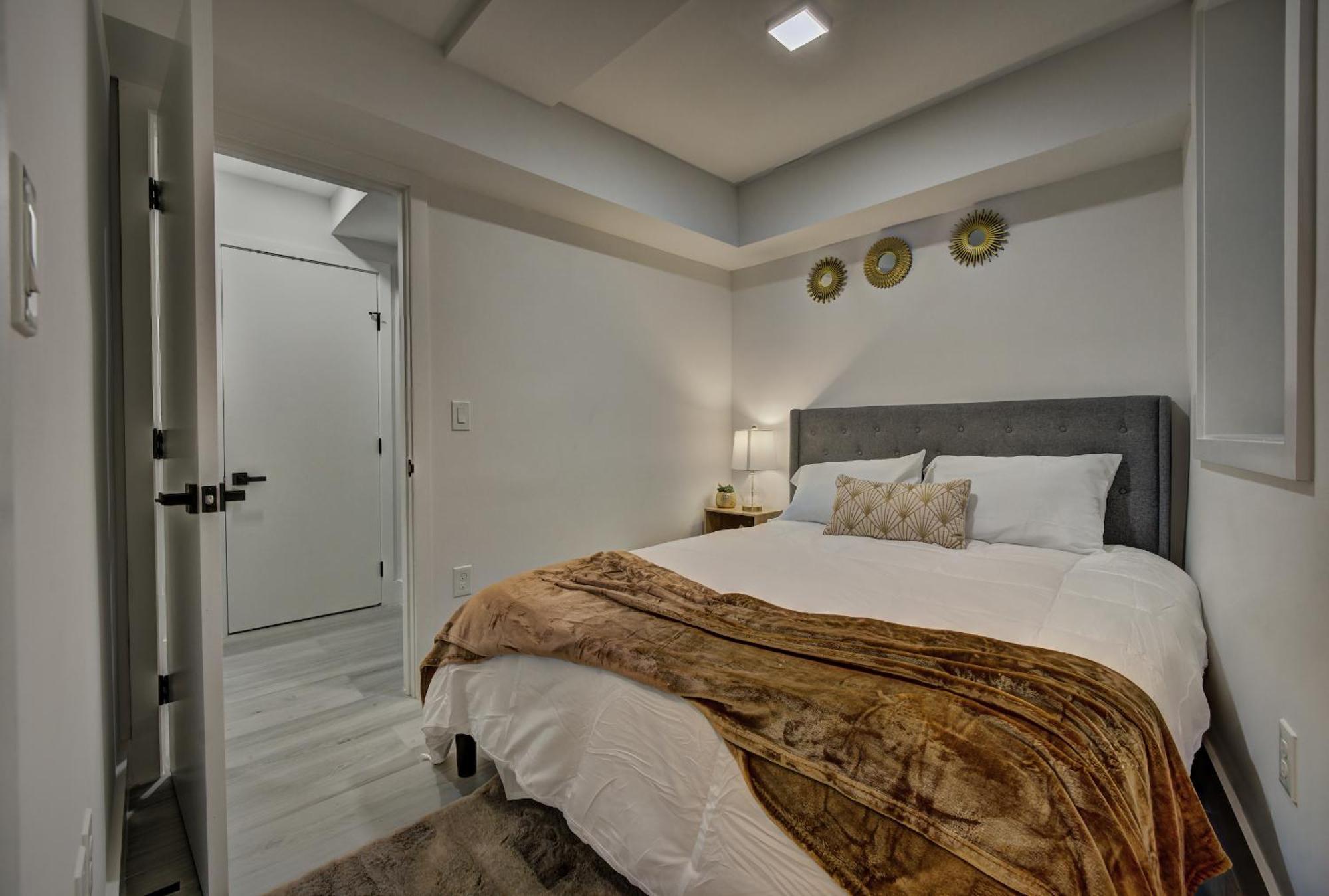 Modern, Gorgeous & Luxury Gem Holiday home *