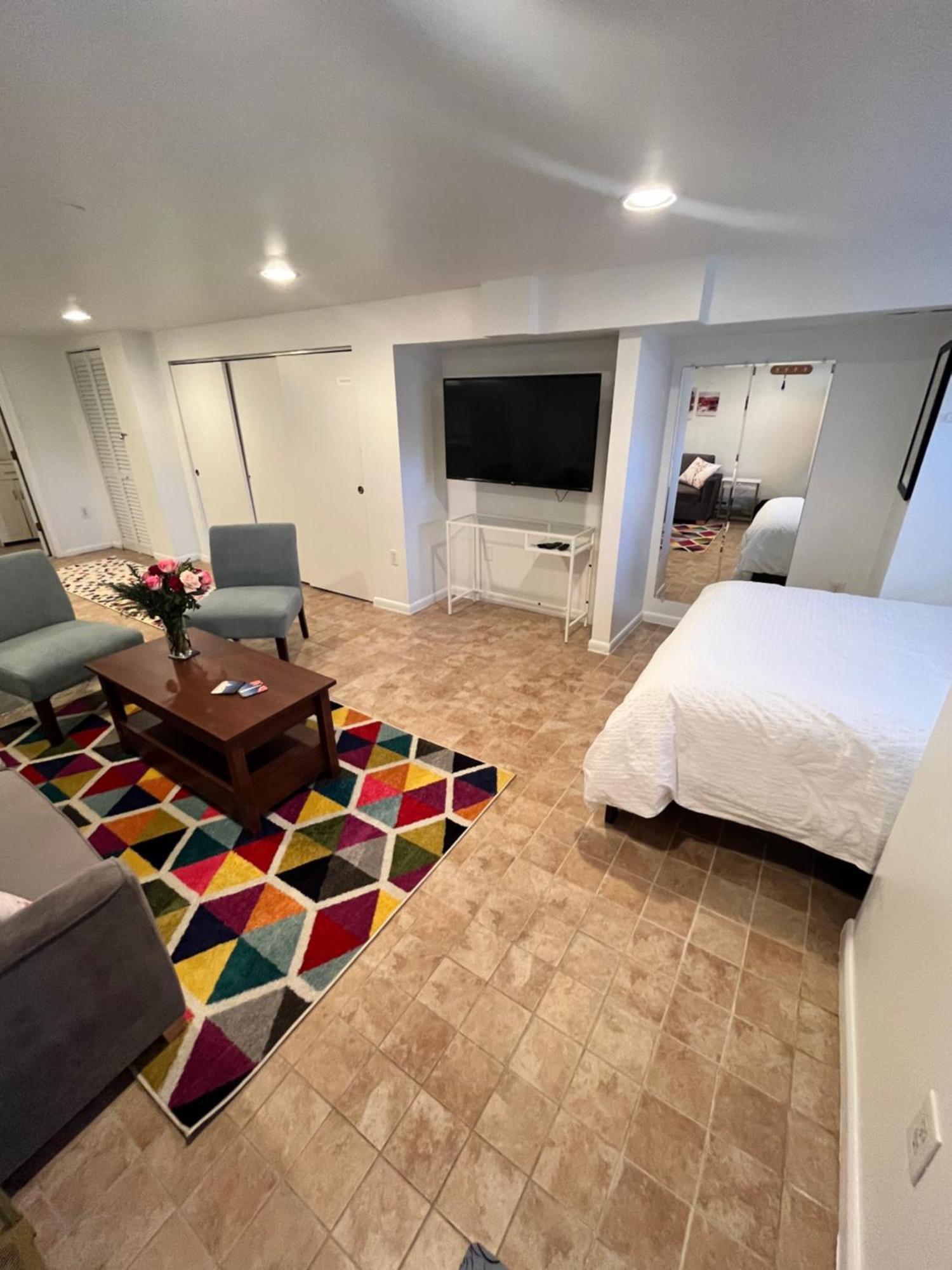 Logan Circle Living * Washington