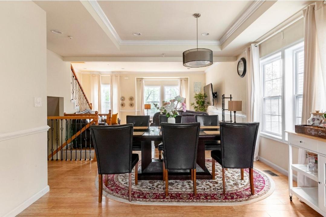Homestay Luxurious And Peaceful In Dc Washington
