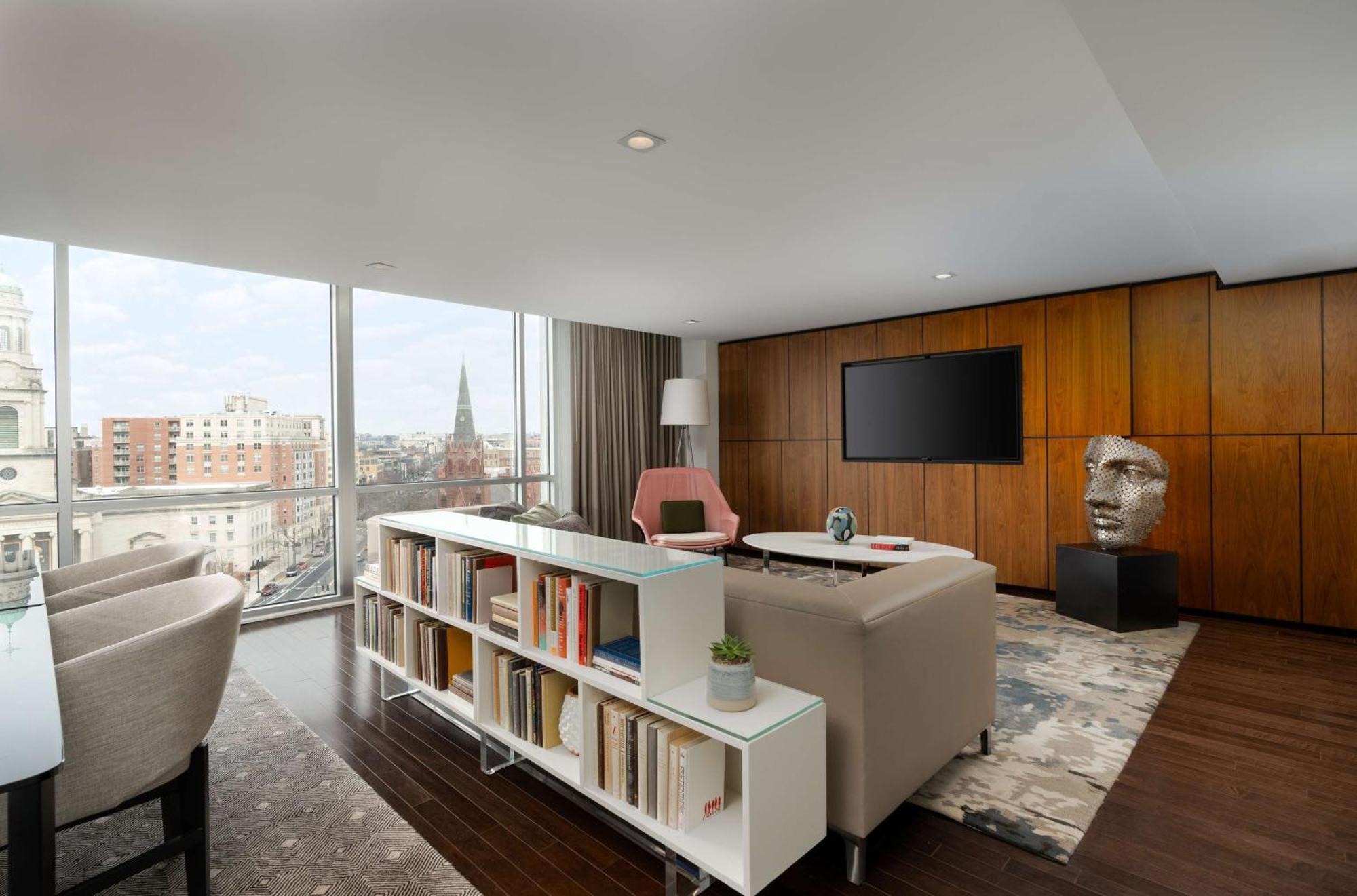Zena Dc Hotel 4*