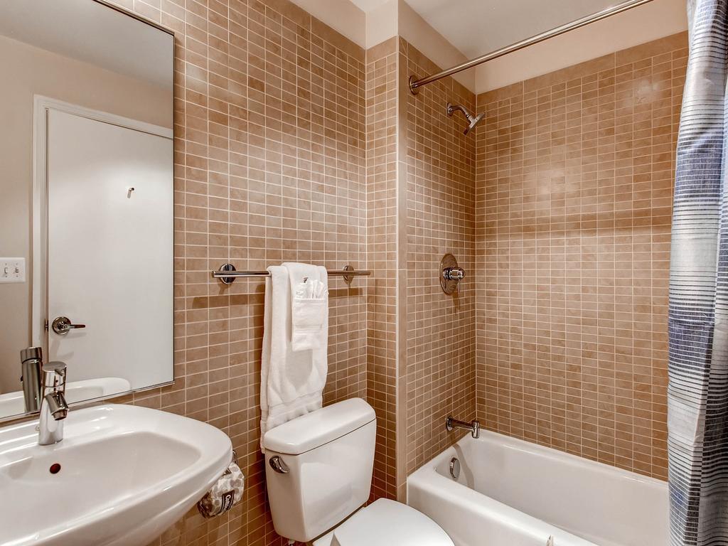 Luxury Near Georgetown And Foggy Bottom Apartment Washington