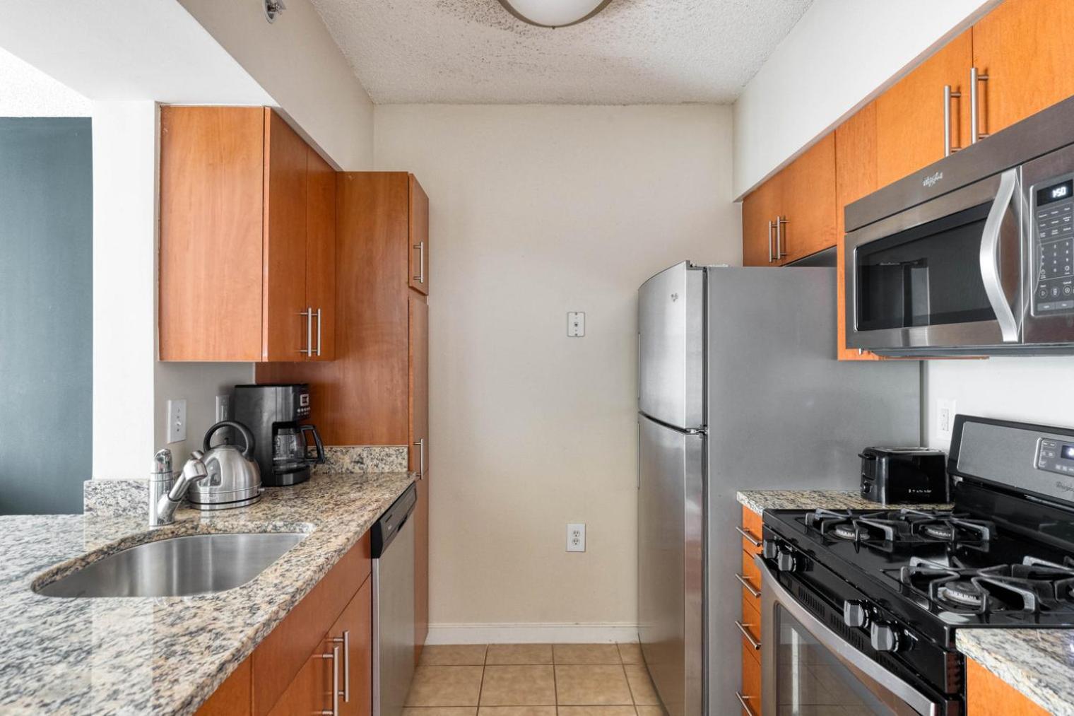Foggy Bottom 1br W Gym Dm Roof Nr Georgetown Wdc-174 Apartment